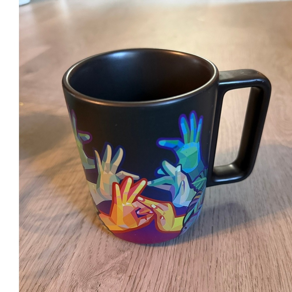 Starbucks x Yiqiao Wang ASL Sign Language Coffee Mug Artist Collab Hand 12 oz.